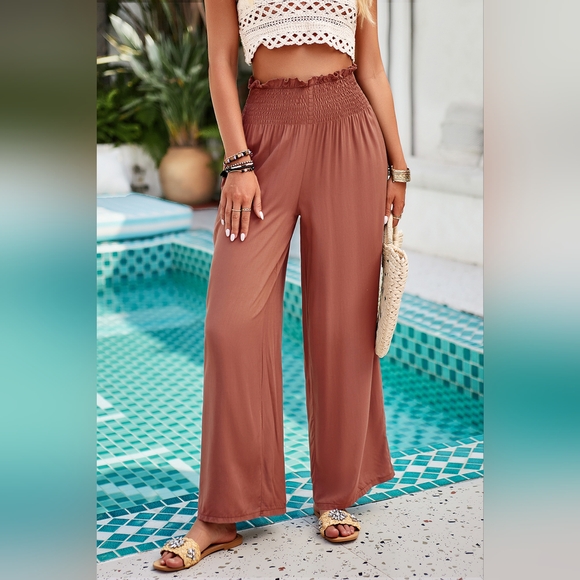 Smocked Wide Leg Pants with Pockets - Picture 3 of 7